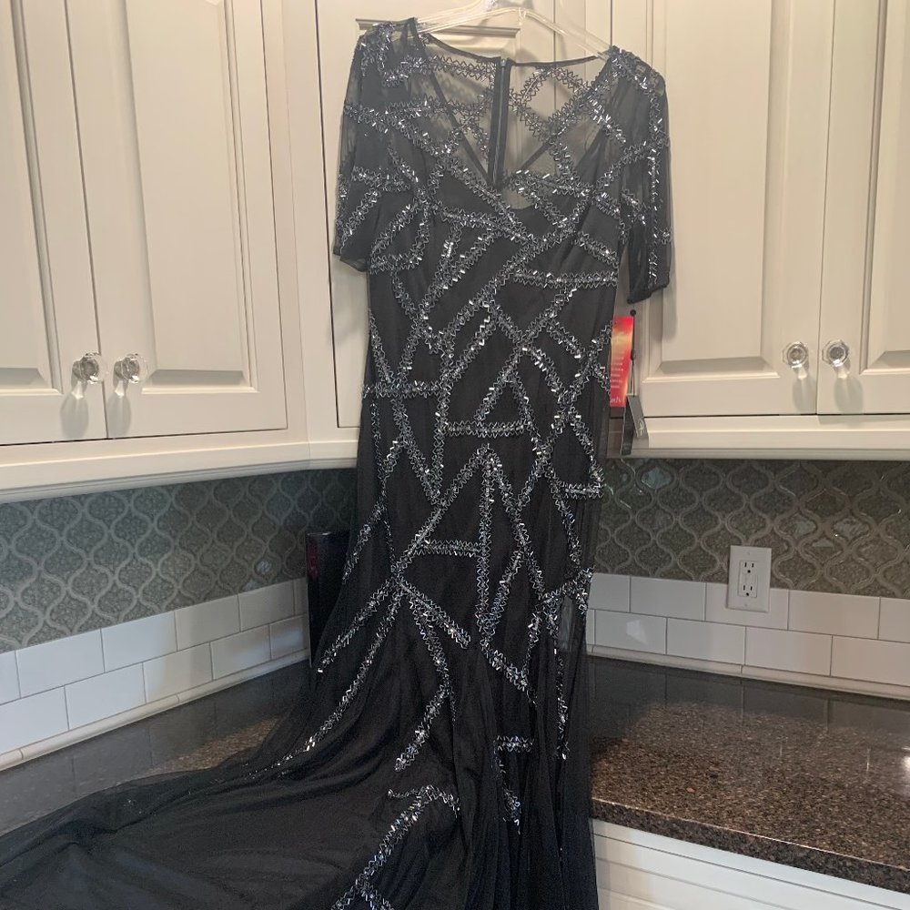 Adrianna Papell black formal gown size 10